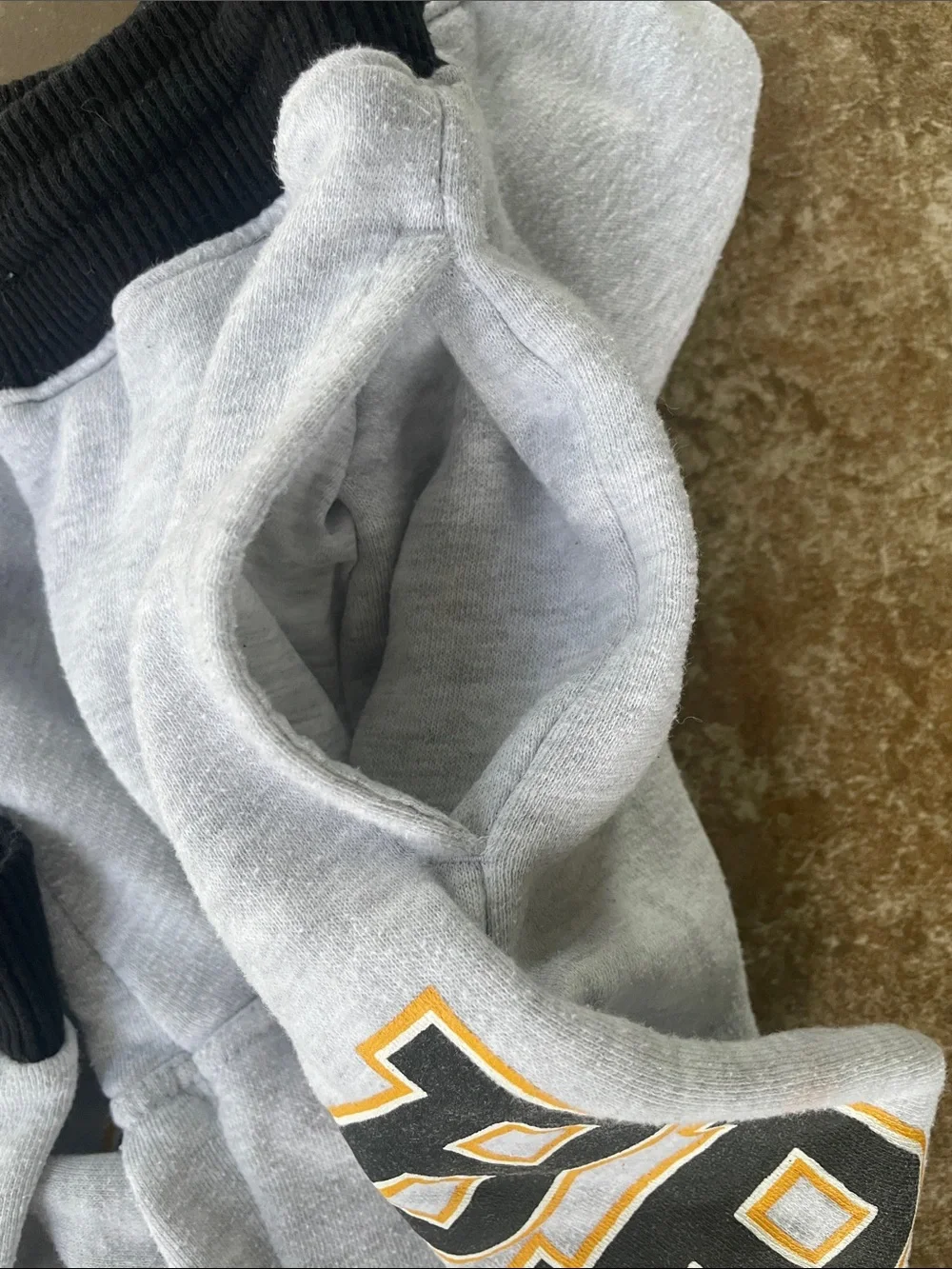NHL Youth Boston Bruins Sweatpants Small(8)